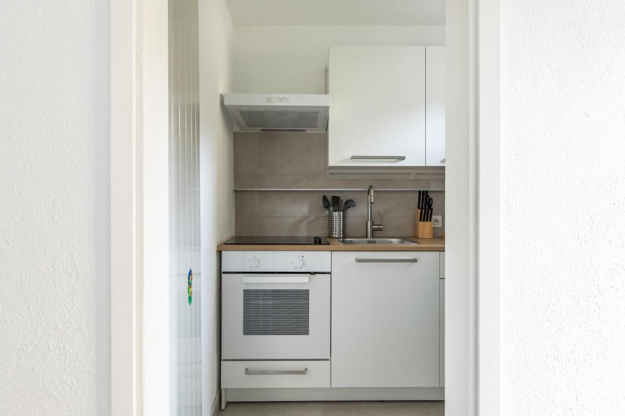 Rose By Quokka 360 - Refined Two-bedroom With Garden